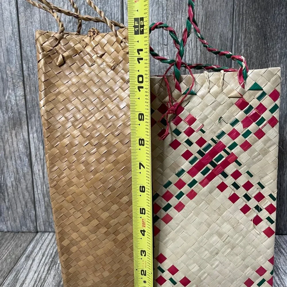Bundle of 2 Woven Straw Beach Raffia Gift Bags